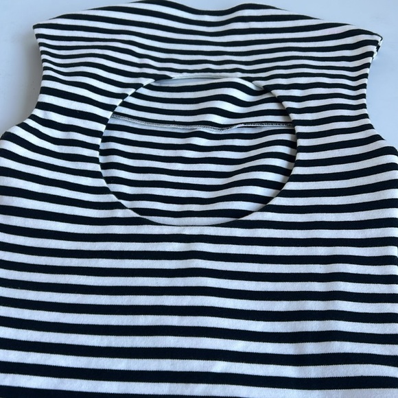 Kate Spade Saturday black and white stripe sleeveless mini dress w back cut out - Picture 15 of 15